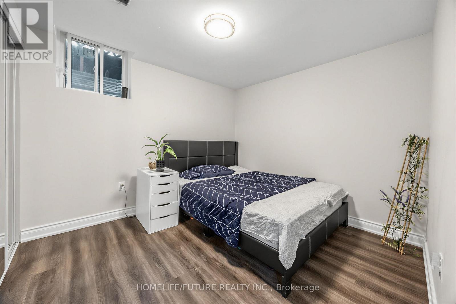 123 BENNETT AVENUE - Image 21