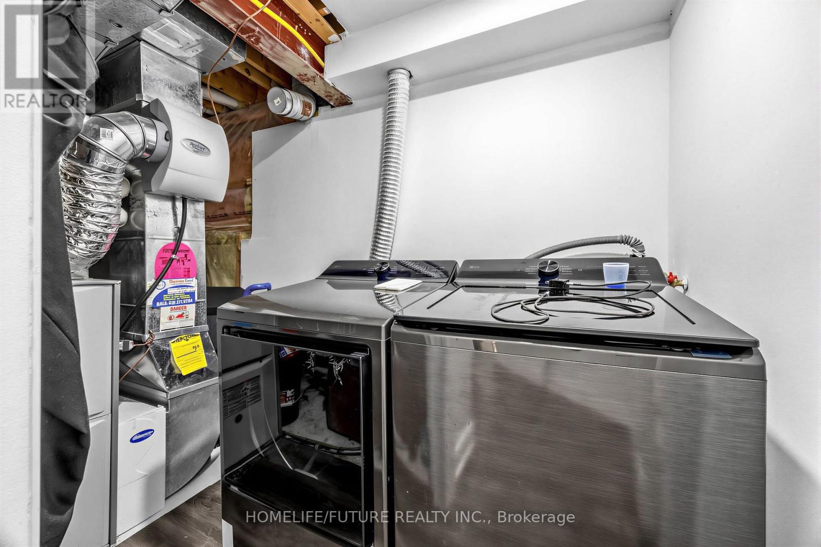 123 BENNETT AVENUE - Image 22