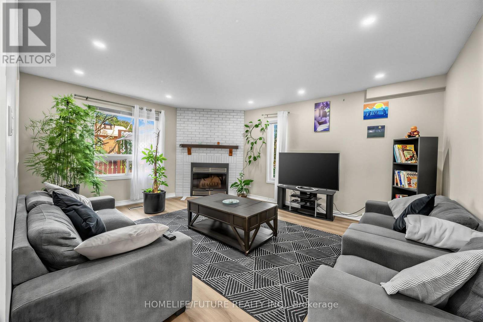 123 BENNETT AVENUE - 9