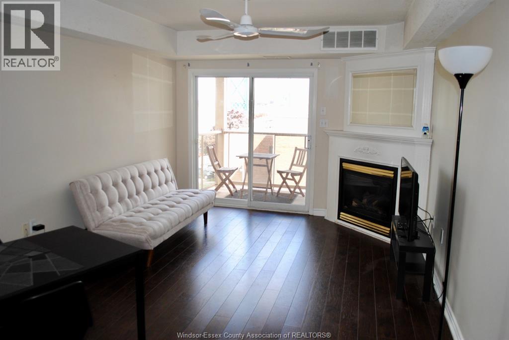 3000 SANDWICH STREET Unit# 410, Windsor — photo 4