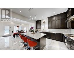 Eating area - 3 Mary Willson Court, East Gwillimbury, ON L9N0P5 Photo 9