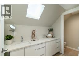 2267 Napier Street, Vancouver, BC V5L2P3 Photo 20
