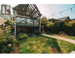2267 Napier Street, Vancouver, BC V5L2P3 Photo 37