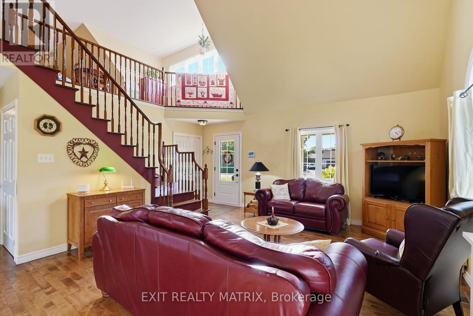 8 RAVARY STREET - 6