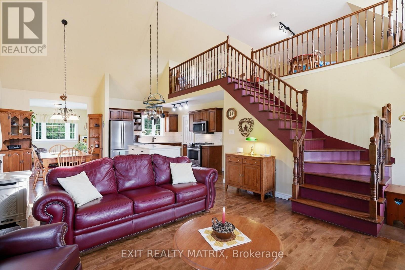 8 RAVARY STREET - 7