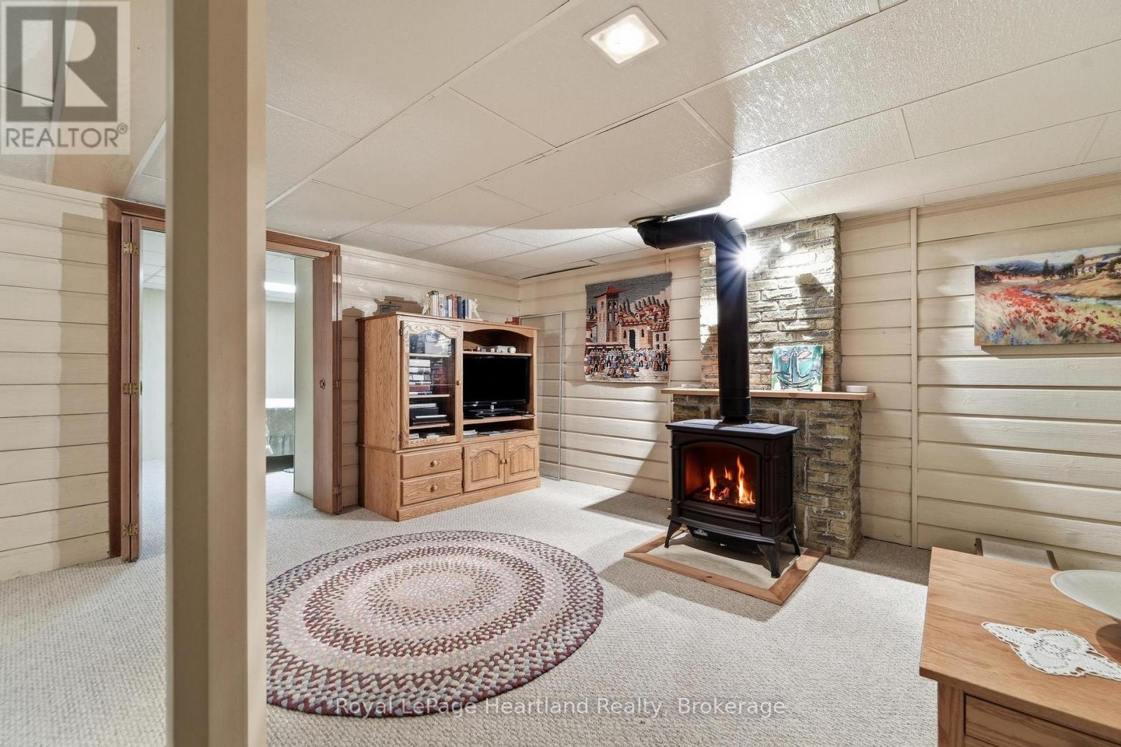 138 VICTORIA TERRACE - 26