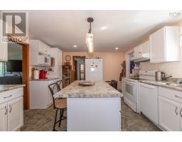 2252 Highway 1, Upper Clements, NS B0S1A0 Photo 17