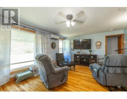 2252 Highway 1, Upper Clements, NS B0S1A0 Photo 11