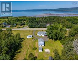 Foyer - 2252 Highway 1, Upper Clements, NS B0S1A0 Photo 9
