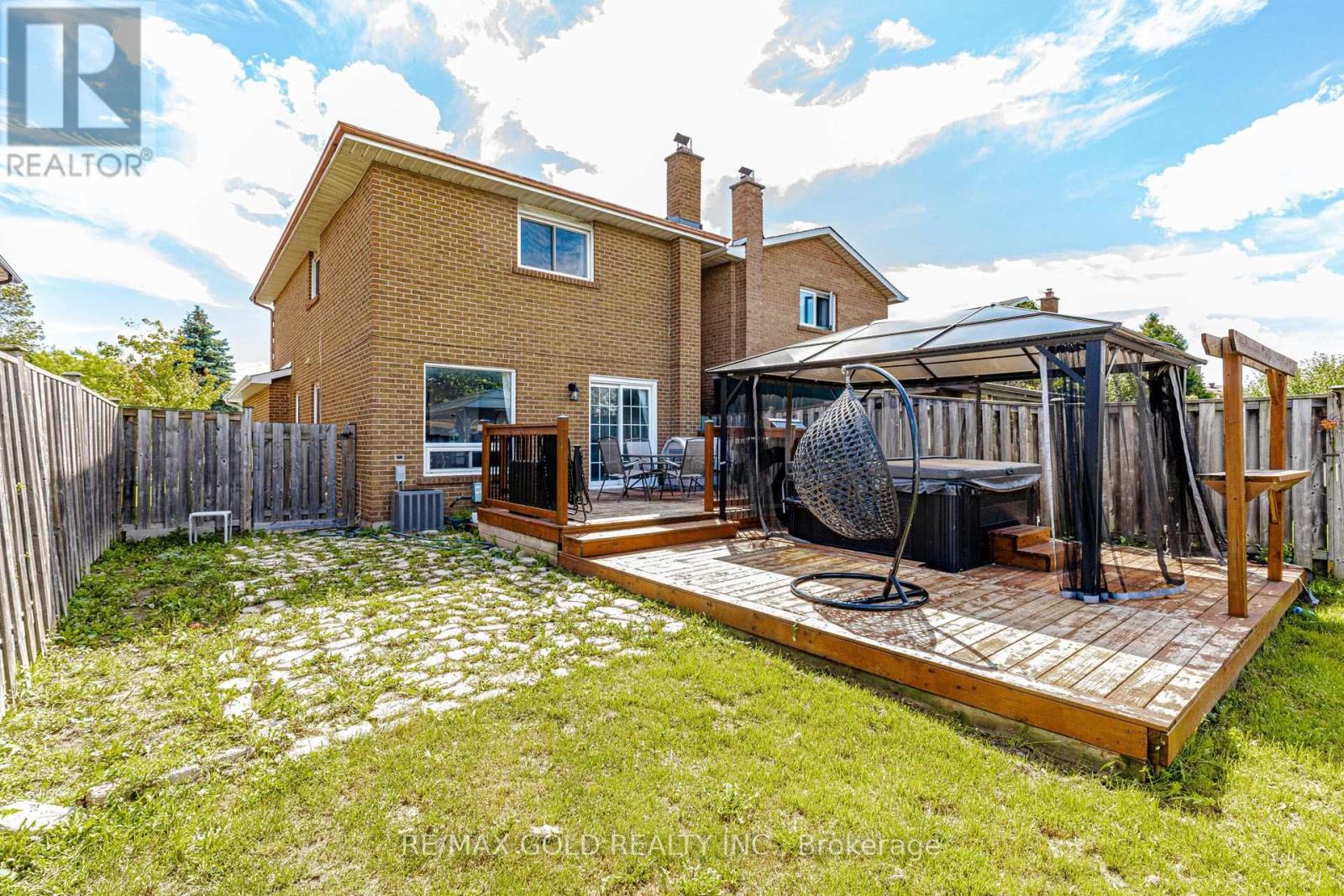 240 SIMMONS BOULEVARD - Image 38