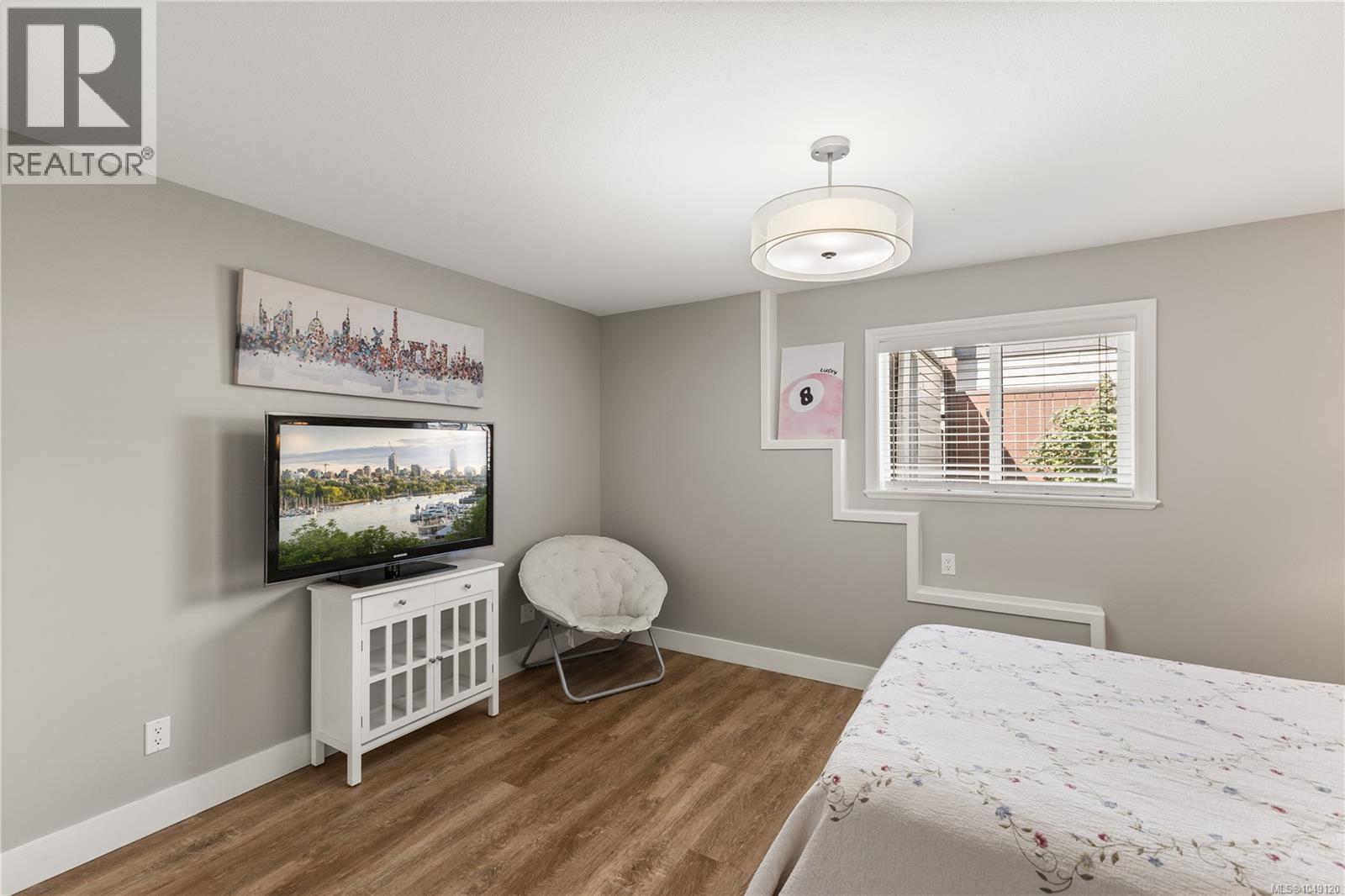 760 Timberline Dr - Image 36