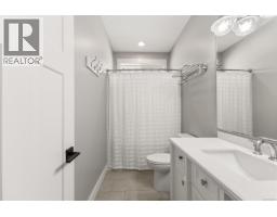 760 Timberline Dr, Campbell River, BC V9H0A3 Photo 22