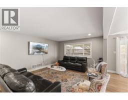 760 Timberline Dr, Campbell River, BC V9H0A3 Photo 33