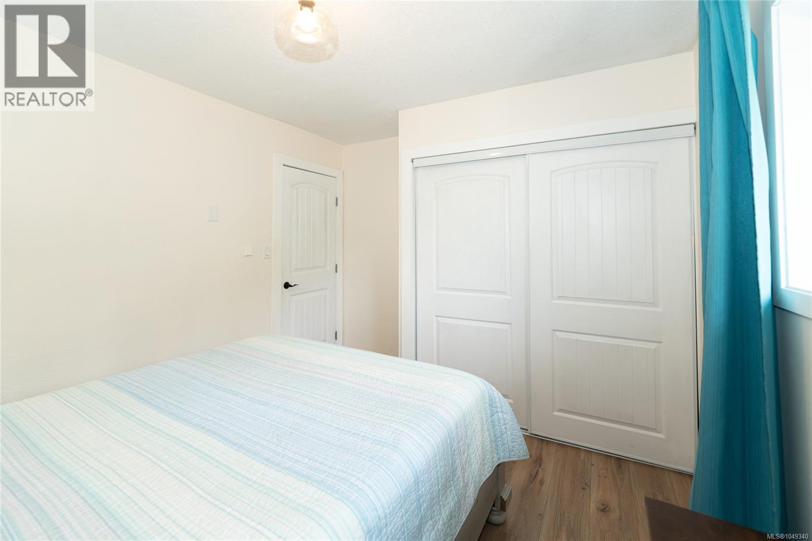2715 Linden Lane - Image 31