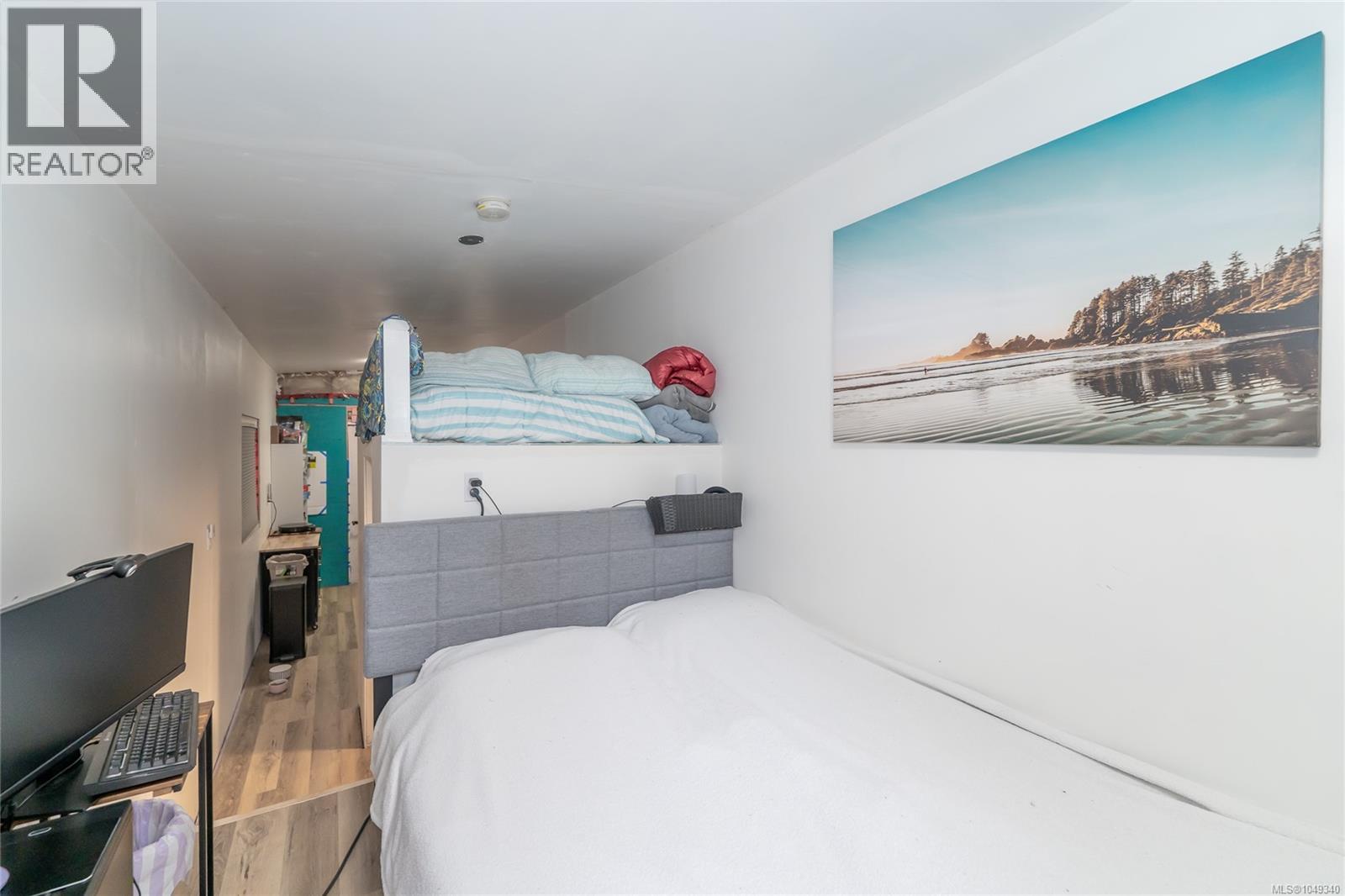 2715 Linden Lane - Image 52