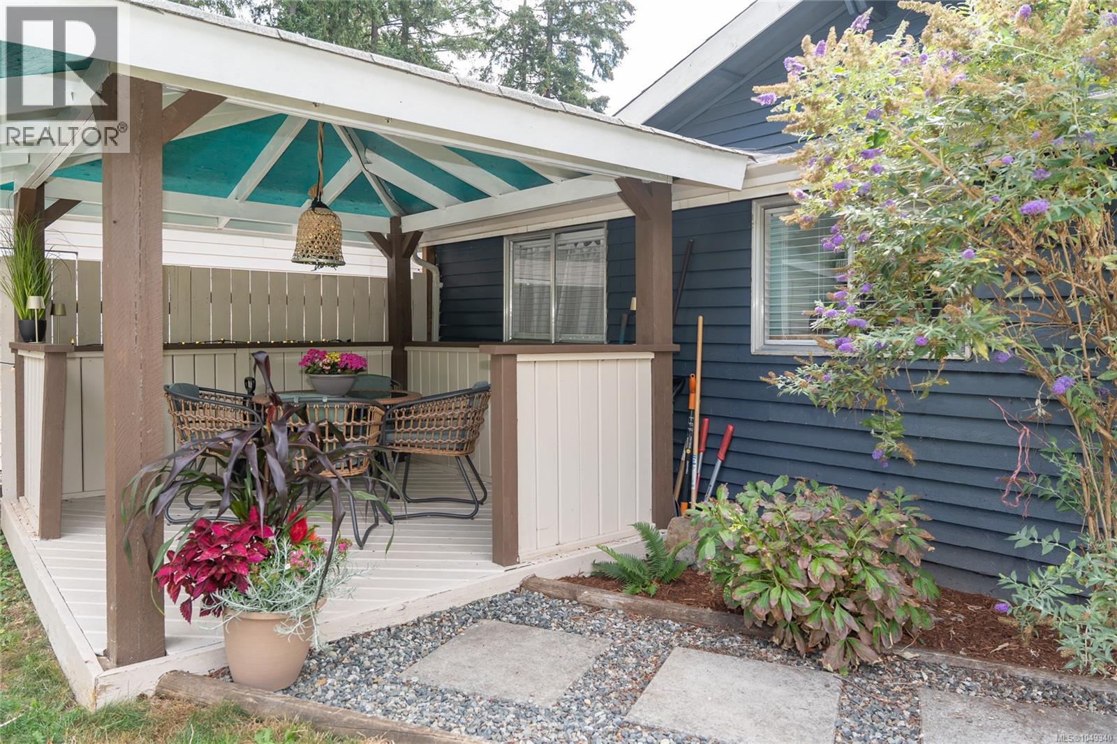 2715 Linden Lane - Image 45