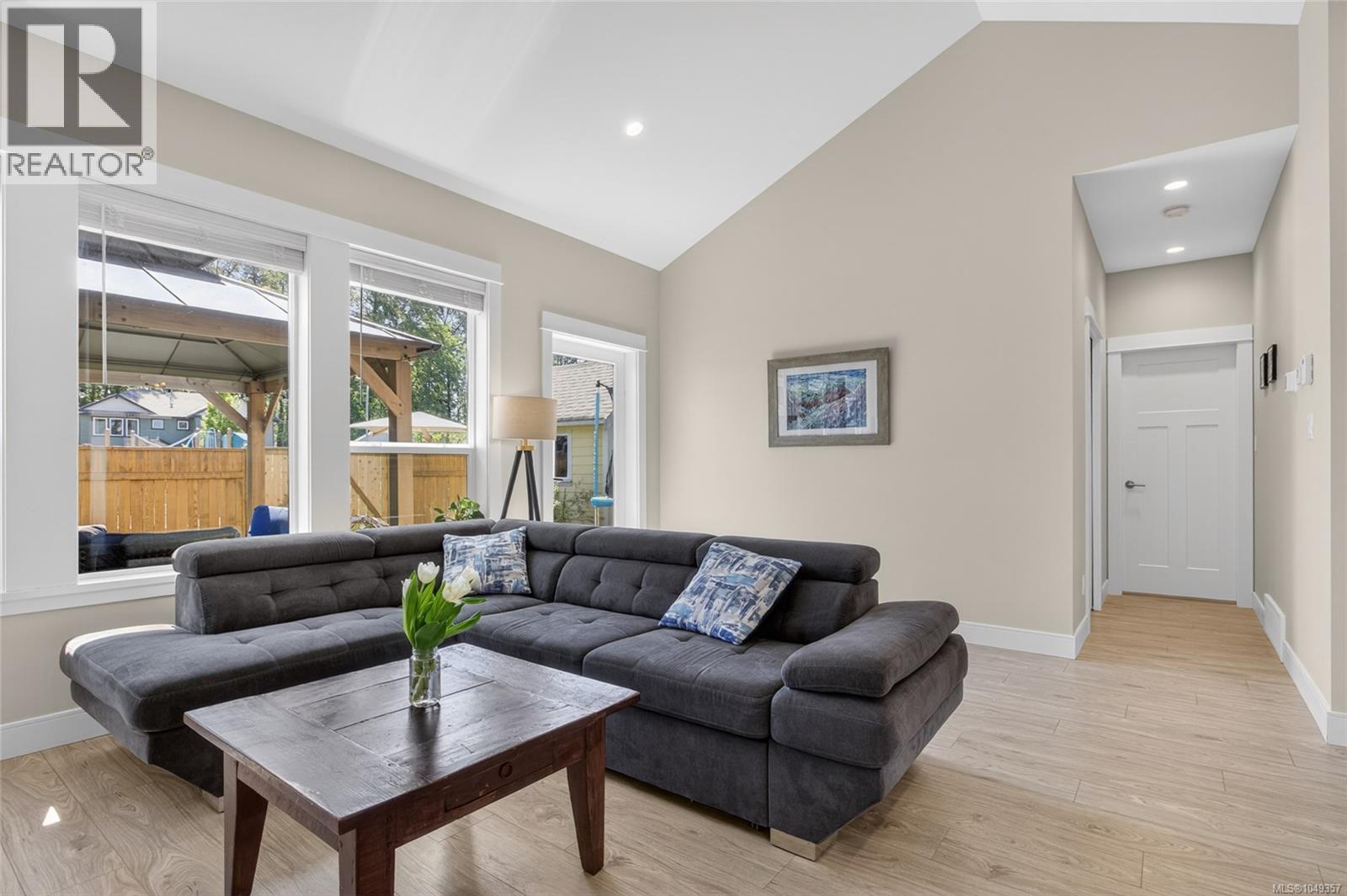 2538 Branch Ave - 21