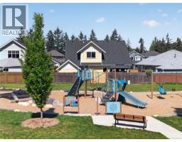 Ensuite - 2538 Branch Ave, Courtenay, BC V9N9J9 Photo 6