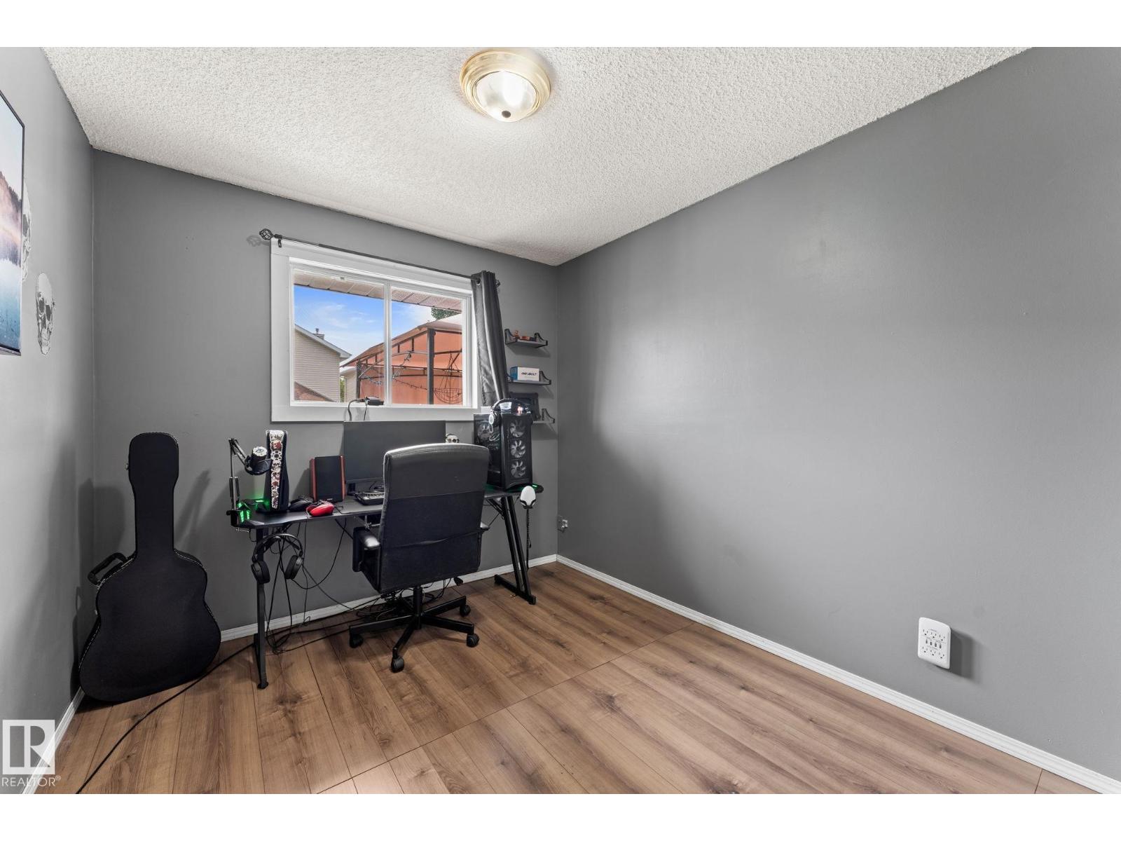 17607 91 ST NW - Image 15