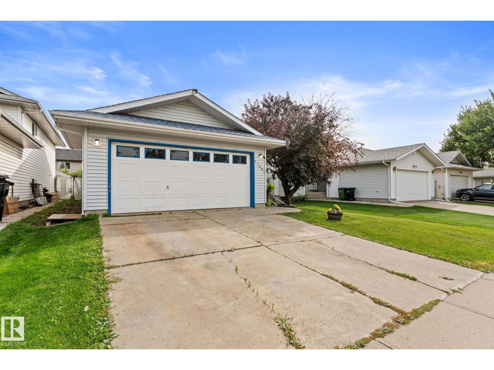 17607 91 ST NW - 3