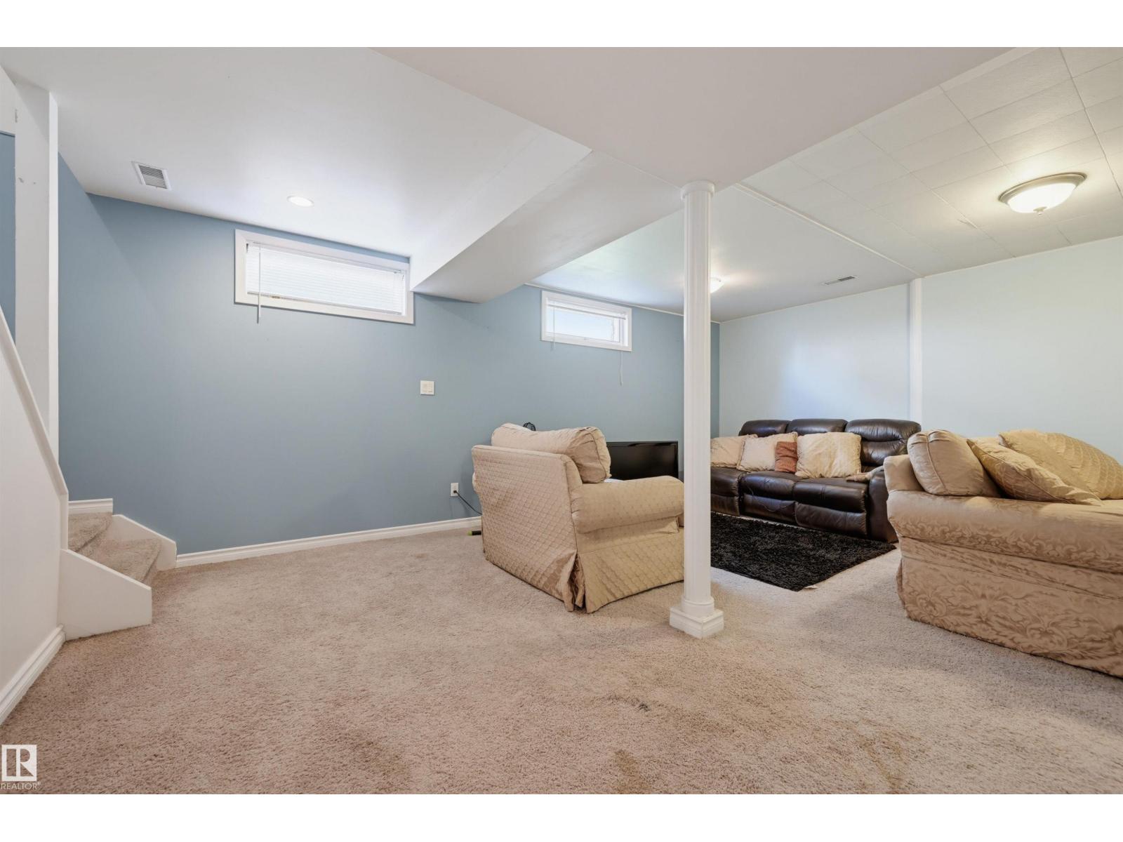 9112 167 ST NW - 27
