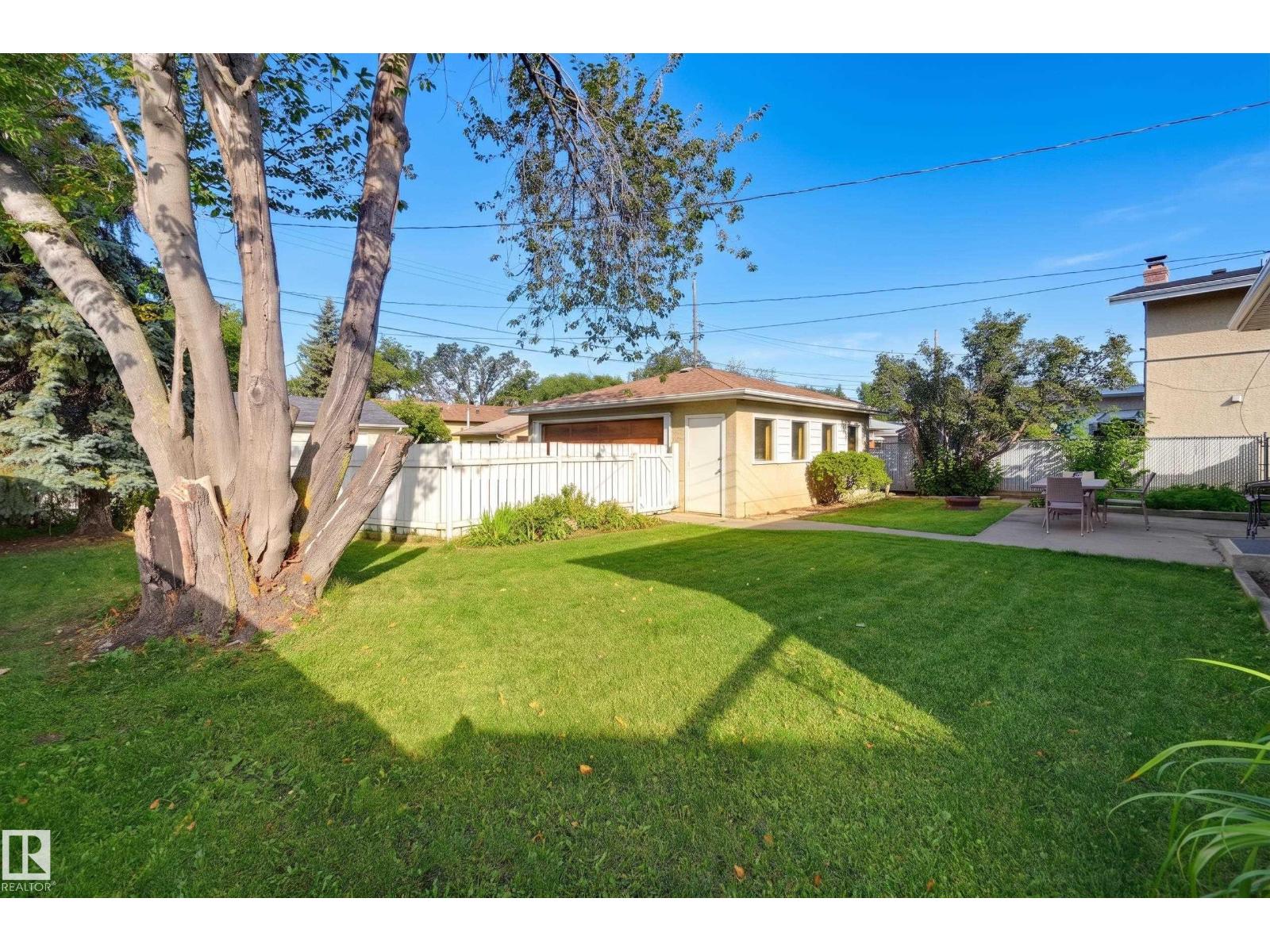9112 167 ST NW - 36