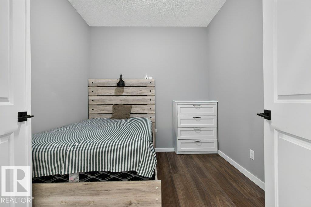 9316 PEAR LI SW - 9