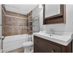 Bedroom 3 - 18303 76 Av Nw, Edmonton, AB T5T2L5 Photo 6