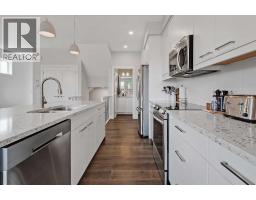 Bedroom - 2, 1936 25a Street Sw, Calgary, AB T3E1Y5 Photo 6