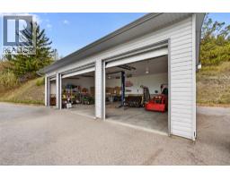3510 Gates Road, West Kelowna, BC V4T1A2 Photo 41
