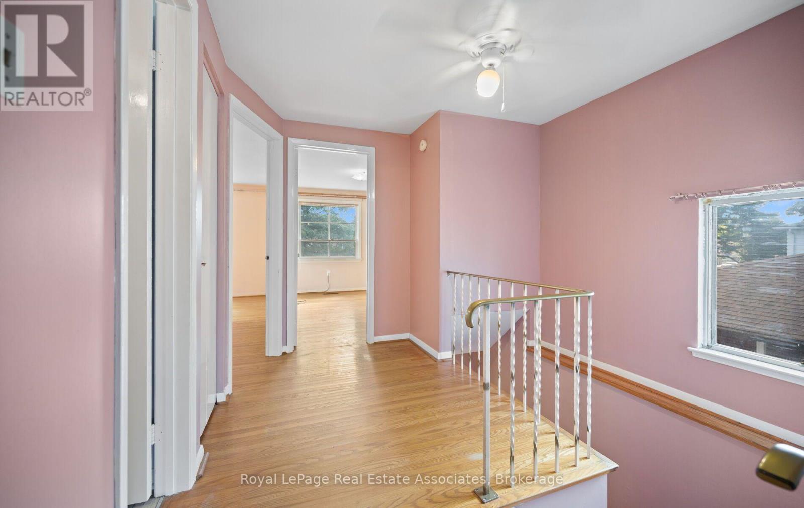 589 TEDWYN DRIVE - 10