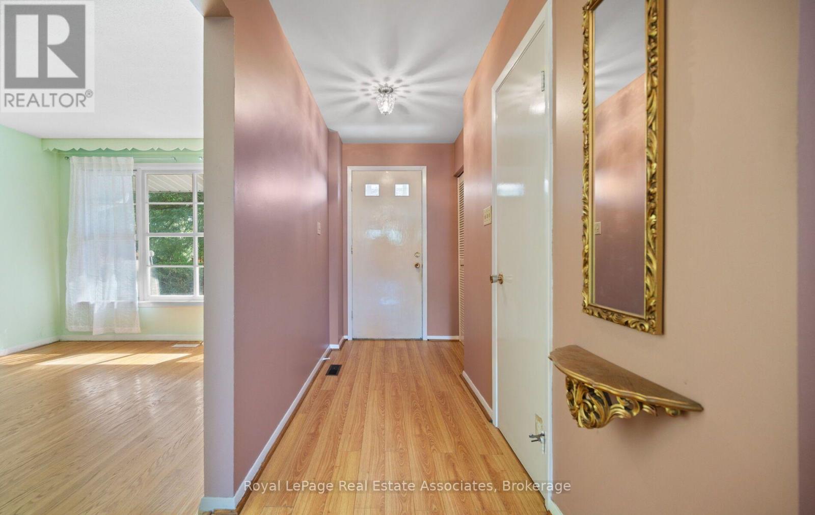 589 TEDWYN DRIVE - 3