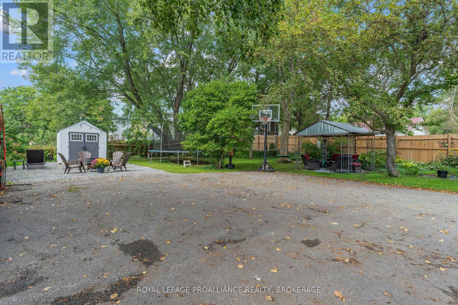 4 MILLER STREET - Image 31