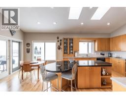 28 Chinook Place Sw, Medicine Hat, AB T1A8S1 Photo 17