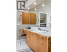 28 Chinook Place Sw, Medicine Hat, AB T1A8S1 Photo 31