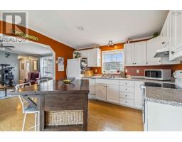 86 Thomson Drive, Bridgewater, NS B4V3X5 Photo 13