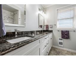 2482 Sunnyside View, Abbotsford, BC V2T4K7 Photo 25