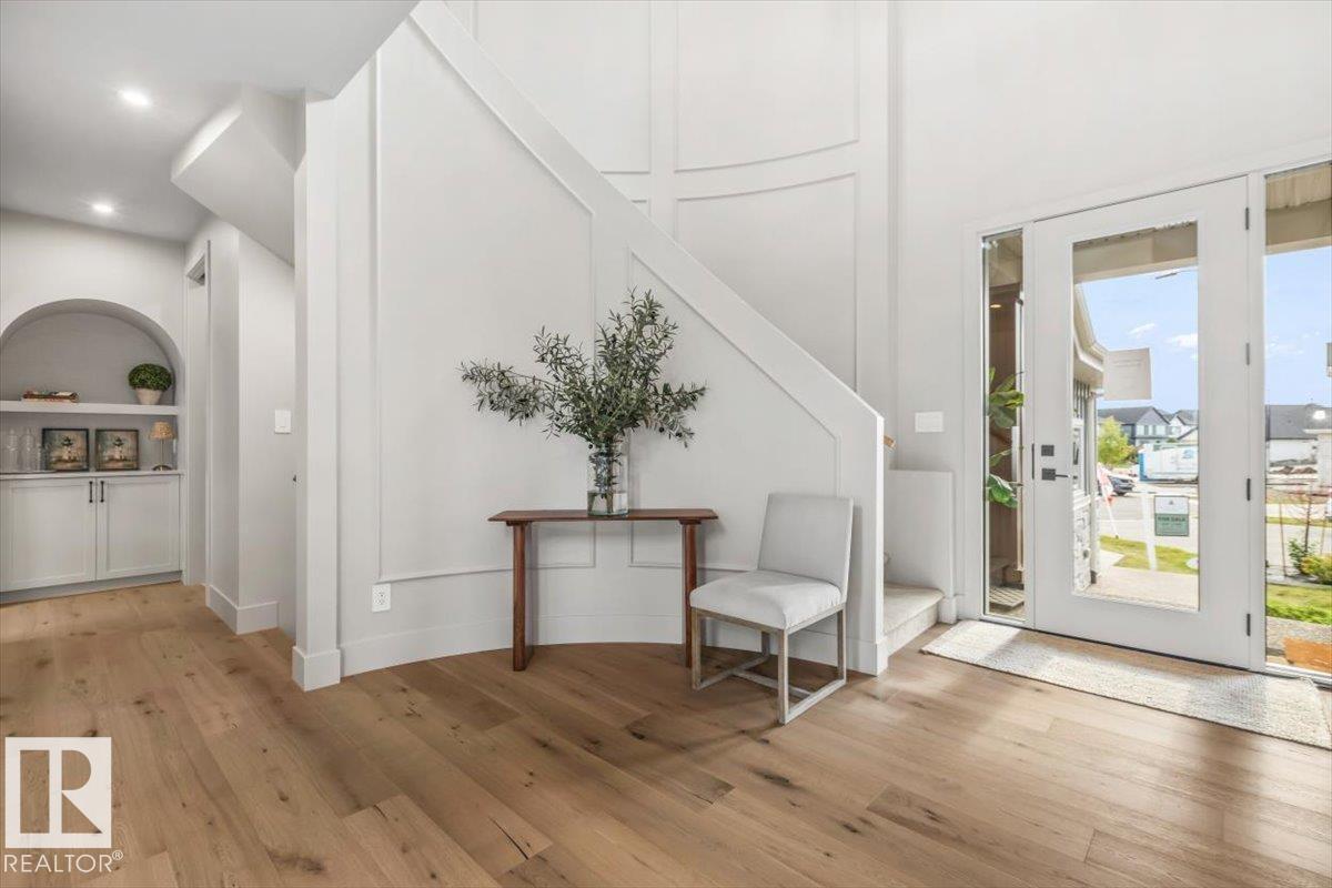 8 JARDIN PL - 6