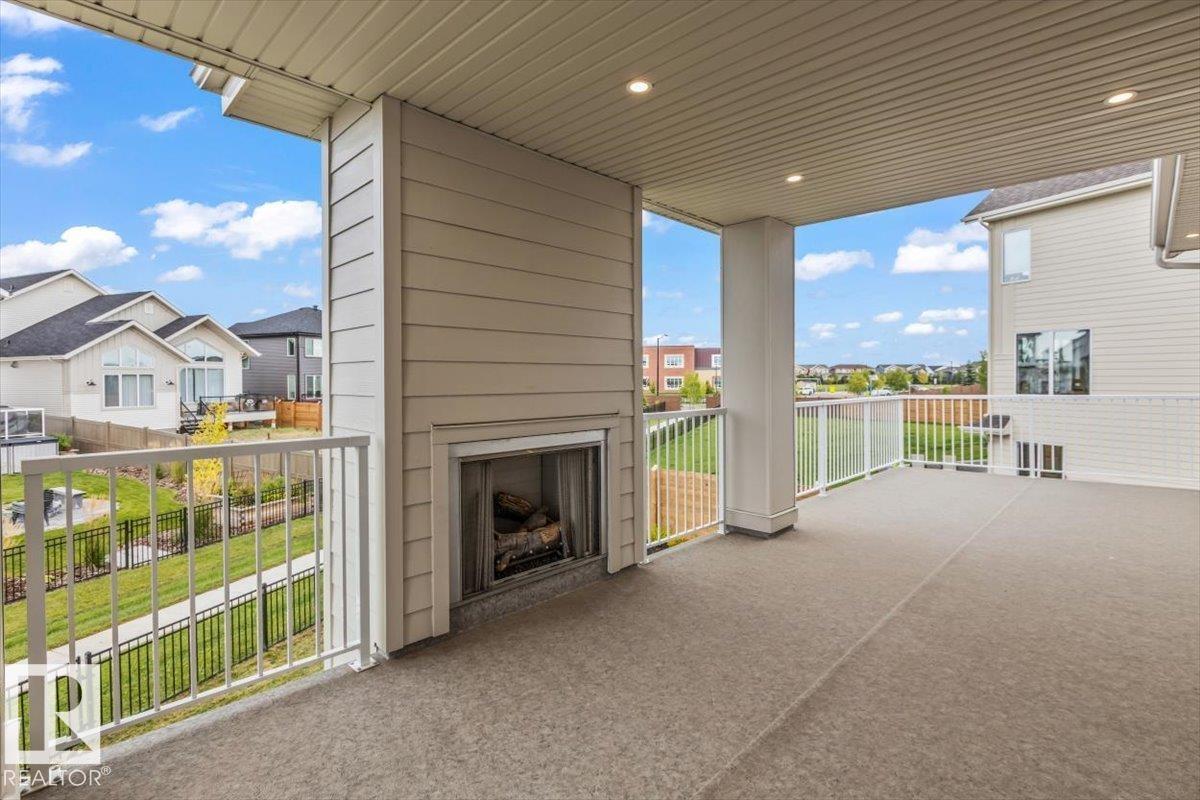 8 JARDIN PL - 62