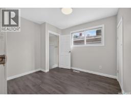 738 Queen Street, Regina, SK S4T4A3 Photo 13