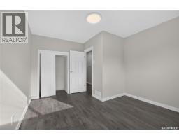 738 Queen Street, Regina, SK S4T4A3 Photo 17