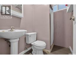 738 Queen Street, Regina, SK S4T4A3 Photo 25