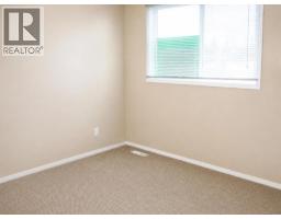 69, 5425 Pensacola Crescent SE - photo 17