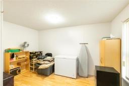 19 Paradise Drive, Ste Anne, MB R5H1H3 Photo 11