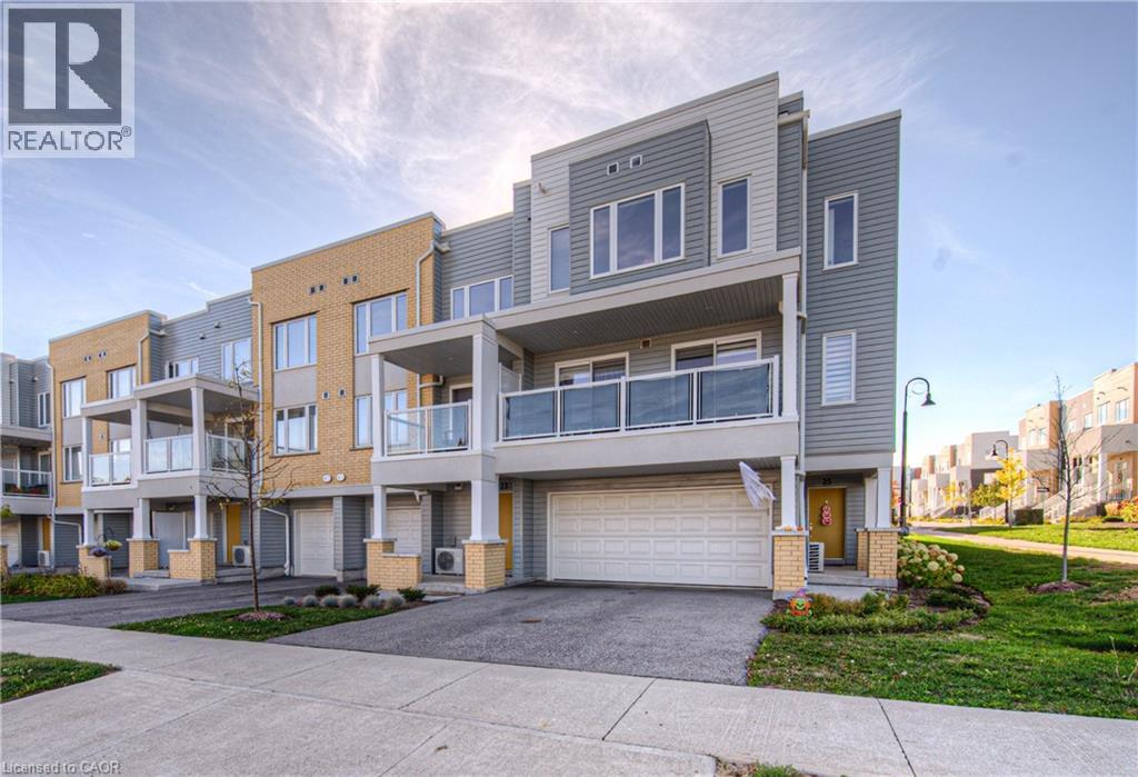 23 VALENCIA Avenue, Kitchener — photo 3