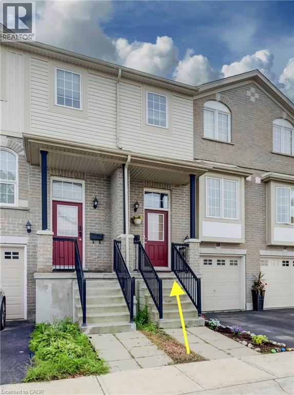 105 PINNACLE Drive Unit# 18, Kitchener — photo 2