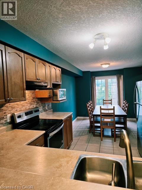 105 PINNACLE Drive Unit# 18, Kitchener — photo 9