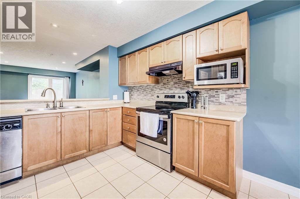 105 PINNACLE Drive Unit# 18, Kitchener — photo 7