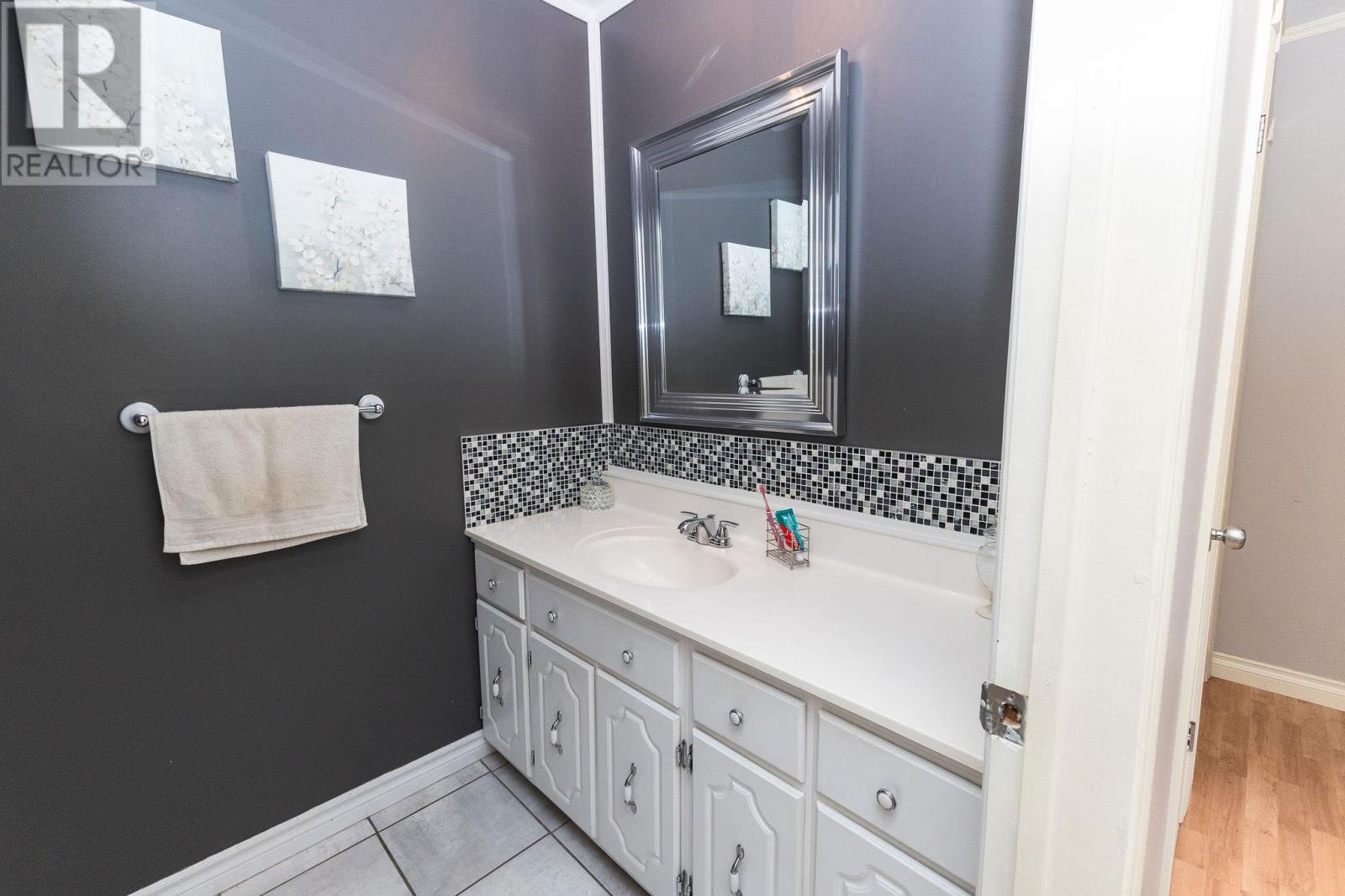 58 Cambridge PL - Image 16