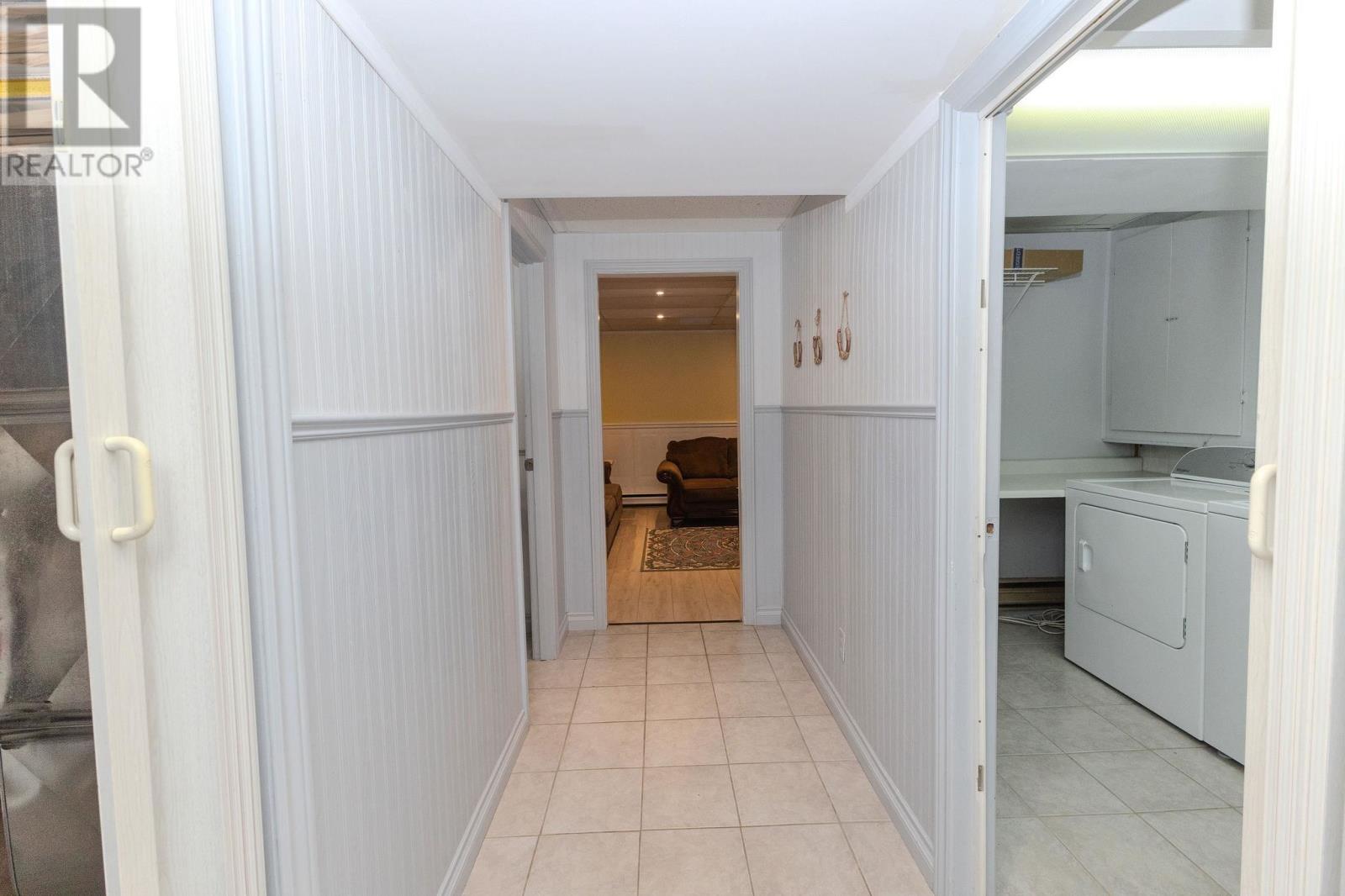 58 Cambridge PL - Image 29